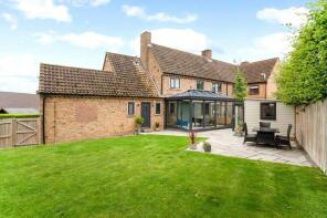 1, Bredon Lodge, Little Comberton To Elmley Castle, Pershore WR10 3HW
