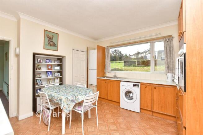 Kitchen/ Breakfast Room