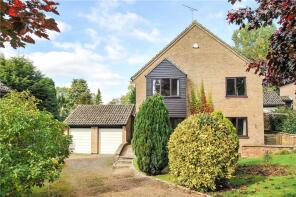 2 Glen Lyn, Vicarage Rise, Towcester NN12 8PQ