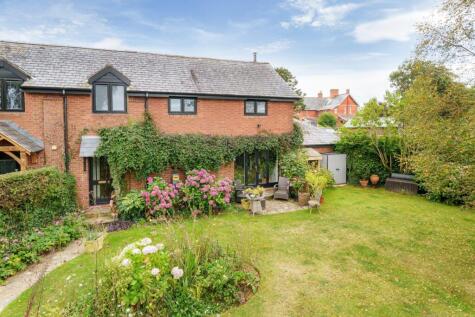 Penstone Barns, Lease Hill, Hele