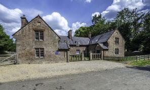 12, The Square, U1068 Road To St Peters Church, Alnwick NE66 5NH