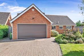 10, Campden Lawns, Stratford-upon-avon CV37 8PA