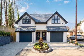 1d, Station Road, Shepperton TW17 8AU