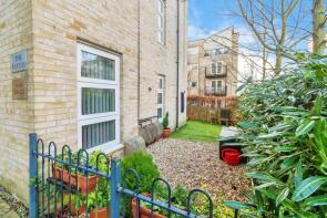 104, Hut Farm Place, Eastleigh SO53 3LR
