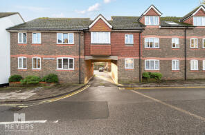 Flat 12, Palace Court, Durngate Street, Dorchester DT1 1EU