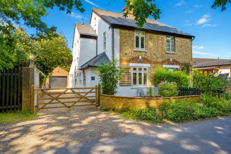 Dyke Cottages, Dyke Lane, Wheathampstead, St. Albans, AL4
