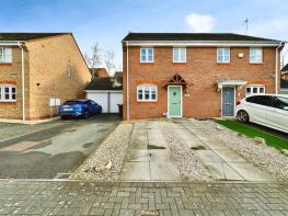33, Puddlers Grove, Wednesbury WS10 7TE