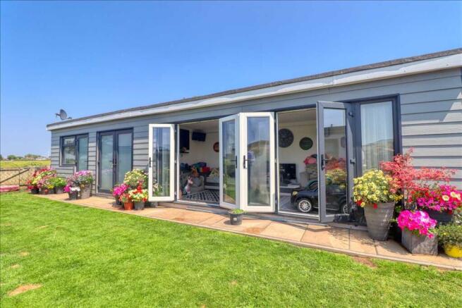 Garden Room / Annexe