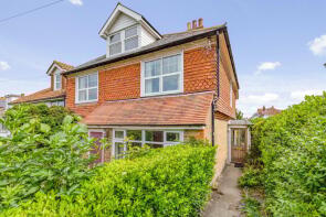 3, Droveway Gardens, Dover CT15 6BS