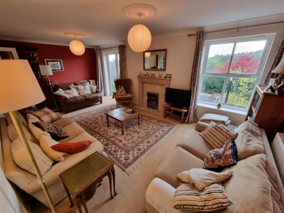 Sitting room.jpg