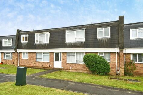 Trent Road - Greenmeadow, Swindon, SN25