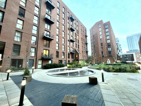 2 bed apartment for sale Alto, Salford M3 6GE