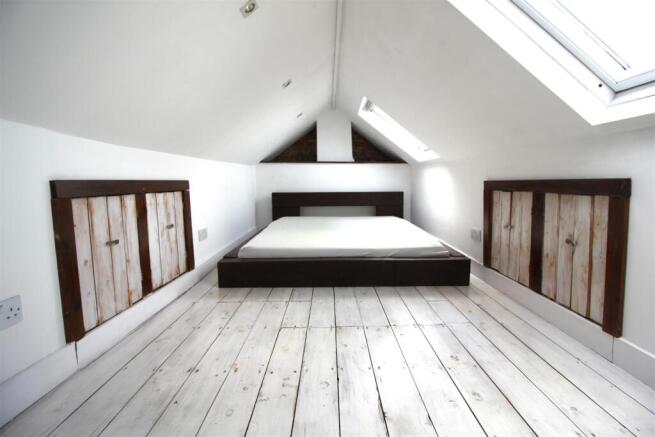 Bedroom.JPG