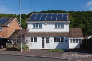 16, Ravensbrook, Morganstown, Cardiff CF15 8LT