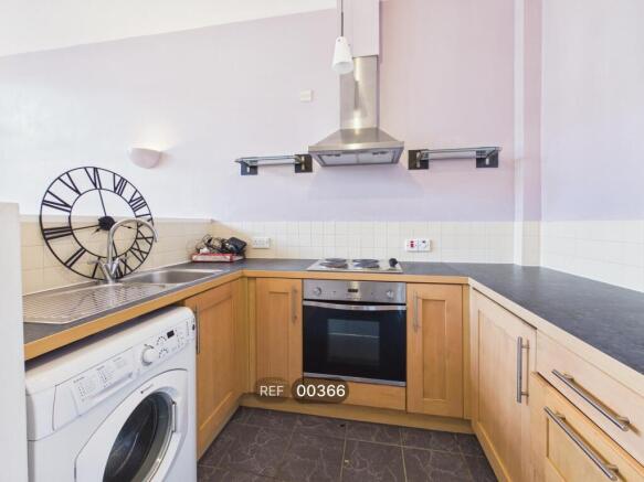 Kitchen/Living area