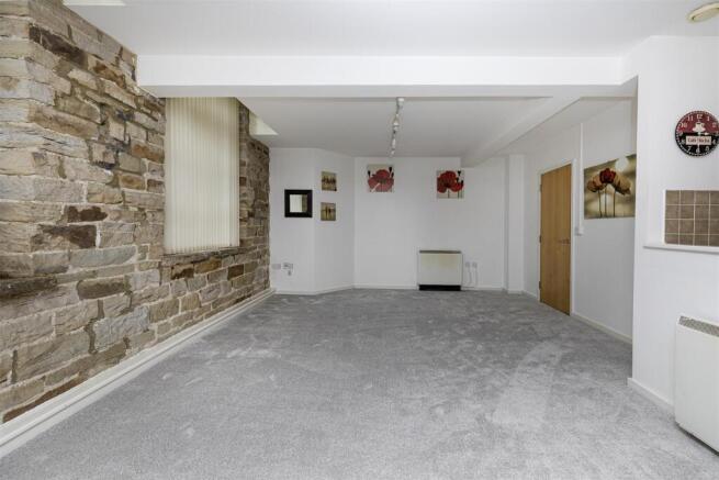 Living/Dining Kitchen