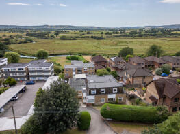 10, Arun Court, Lower Street, Pulborough RH20 2DD