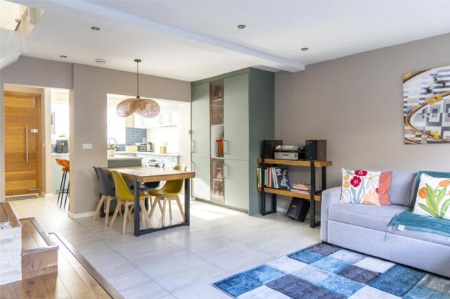 Living/Dining Area