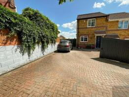 45, Crow Croft Road, Chesterfield S45 8HY