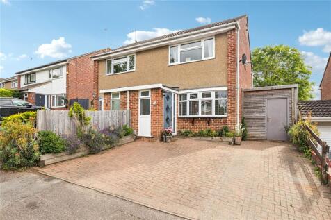 Broom Grove, Knebworth, Hertfordshire, SG3