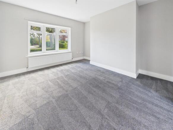 CAM02655G0-PR0602-STILL001_alt.jpg