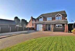Manor House, Uttoxeter Road, Uttoxeter ST14 8QH