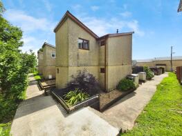 33, Pen Y Crug, Rassau, Ebbw Vale NP23 5XB