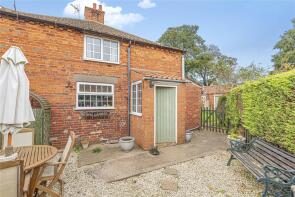 27, Carlton Road, Grantham NG32 2BG