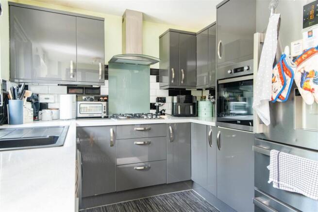 Kitchen / Dining