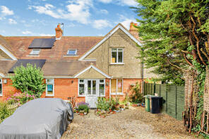 12, Thame Road, Great Milton, Oxford OX44 7HY
