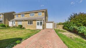 18, Summer Shard, South Petherton TA13 5DP