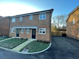 4, Thistle Way, Loxwood RH14 0GB
