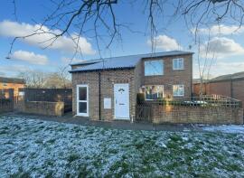 1, Sadlers Court, Mattock Way, Abingdon OX14 2PA