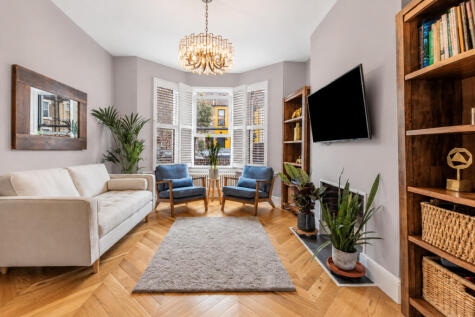Chesterfield Gardens, Harringay, London, N4