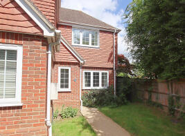 5 Fern Cottages, Ingfield Manor Drive, Stane Street, Five Oaks RH14 9AJ