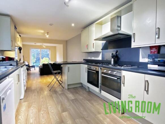 Kitchen 2
