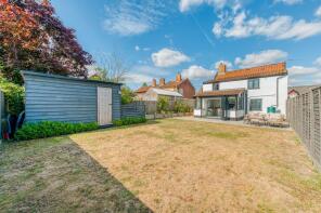 Chestnut House, Norwich Road, Diss IP21 4NR