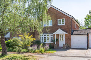 23, The Orchard, Dorking RH5 4JT