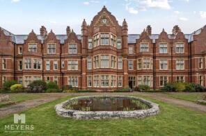 Flat 13, Herrison House, Hawthorn Road, Dorchester DT2 9XA