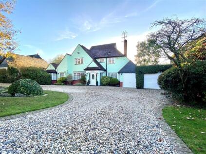 The Avenue, Potters Bar