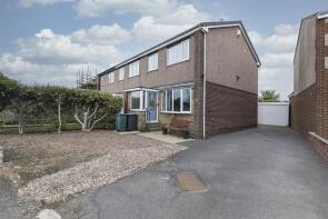 16, Hill Grove, Salendine Nook, Huddersfield HD3 3TL