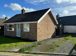 Glynnet, High Street, Borth SY24 5HZ