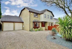 Hove House, New Road, Huntingdon PE28 5YT