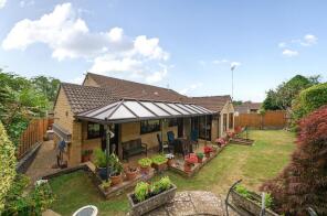 11, Redwing Road, Sherborne DT9 5DB