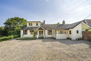 Broomfield, Oakhanger Road, Oakhanger, Bordon GU35 9JW