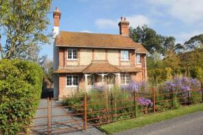 15, Park Place Estate, White Hill, Remenham, Remenham Hill RG9 3HW