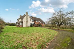 Holly Rise, Beacon Lane, Stourbridge DY7 5NQ