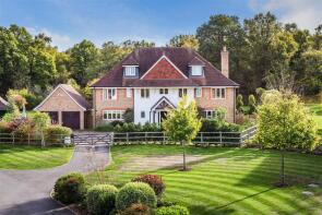 3, Cricket Green Close, Shackleford, Godalming GU8 6BY