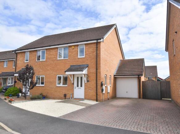 14 Blake Close