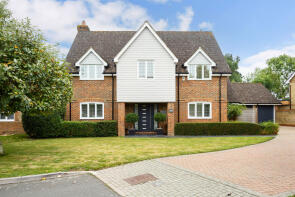 9, Curlys Way, Reading RG7 1QZ